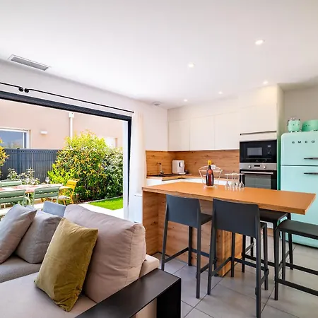 Parenthese - Elegance & Confort - Clim Βίλα