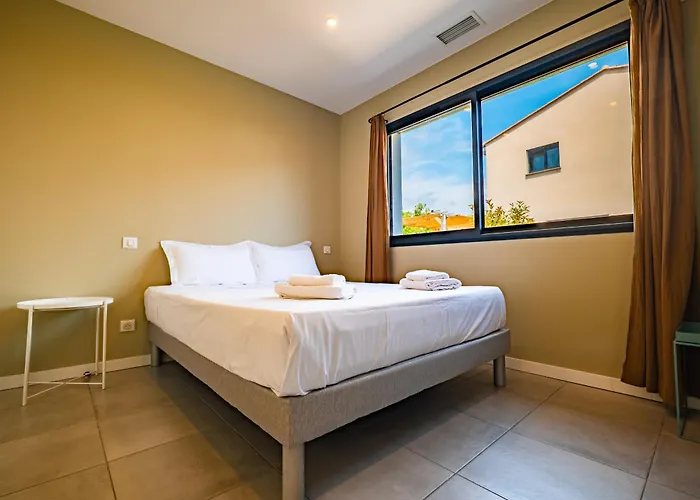 Parenthese - Elegance & Confort - Clim Βίλα